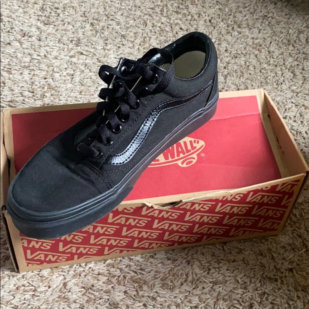 Black vans